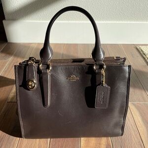 Coach Outlet Satchel in Brown Leather with gold-tone hardware